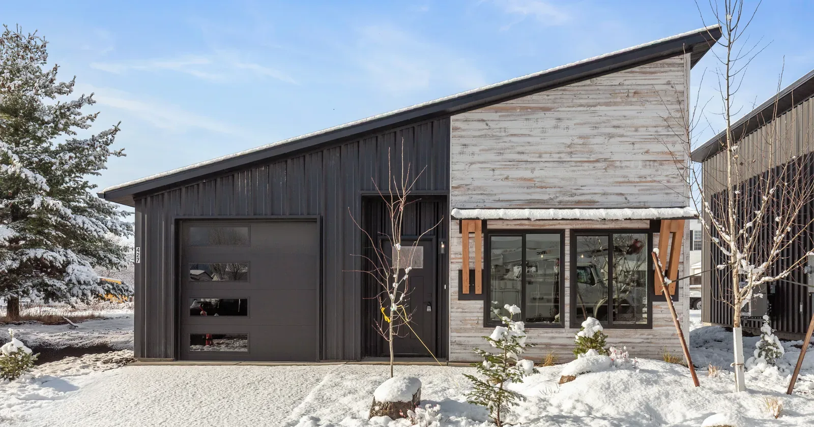 799 sq ft Cottage kit home exterior in Idaho, a smaller footprint that keeps prefab homes low cost